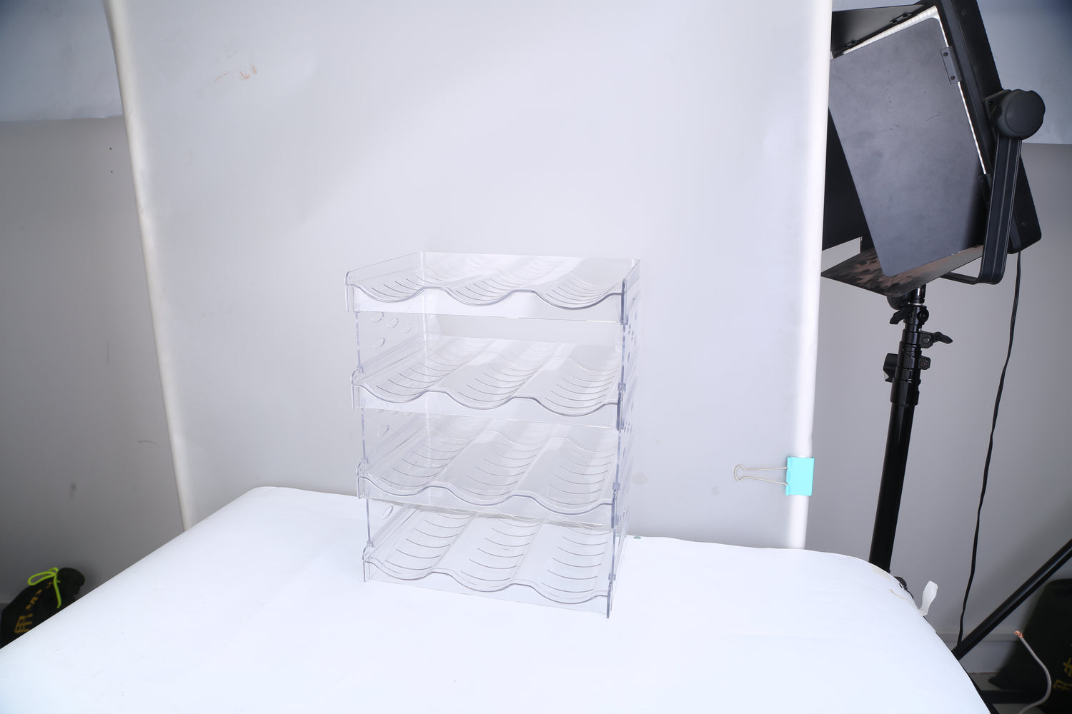 1Pc 4 Tier Bottle Storage Holder 12 Bottles Transparent Stackable Bottle Organizer Standing Drink Holder Shelf For Kitchen Fridge Cabinet Pantry
